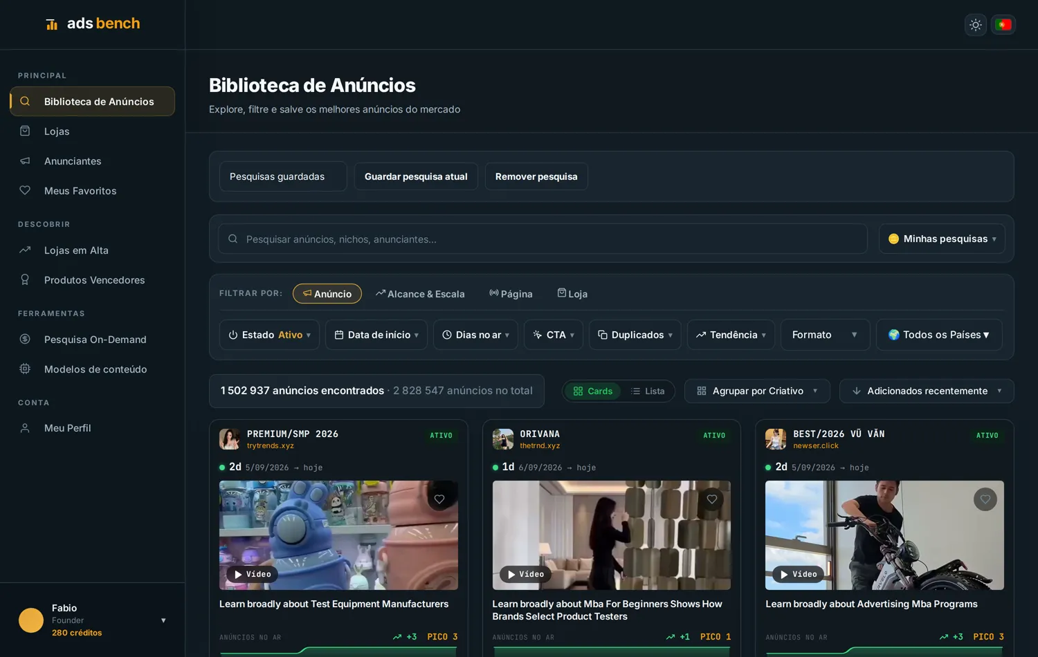 Biblioteca do Ads Bench com filtros para selecionar anúncios relevantes