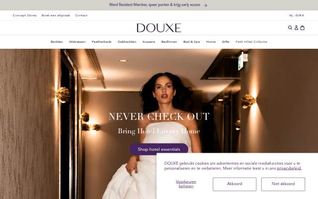 DOUXE Hotel Luxury storefront