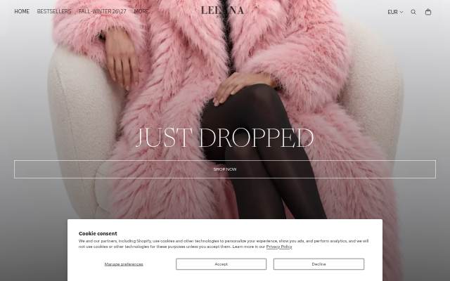 LeLana Paris storefront