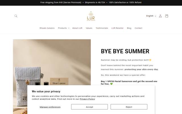 Escaparate de LUR - Natural Skinfood