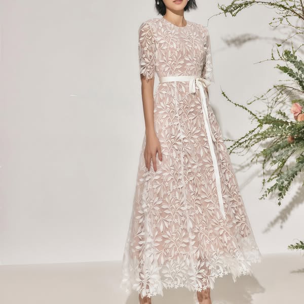 NEW10｜No‑Fuss Statement Gown For The Soft It‑Girl