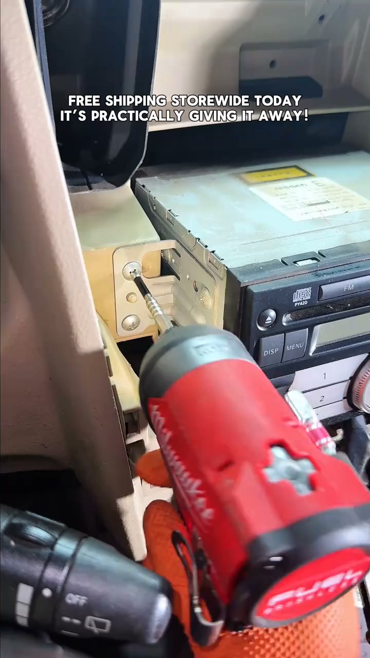 90° Right Angle Drill Adapter for Tight-Space Fastening