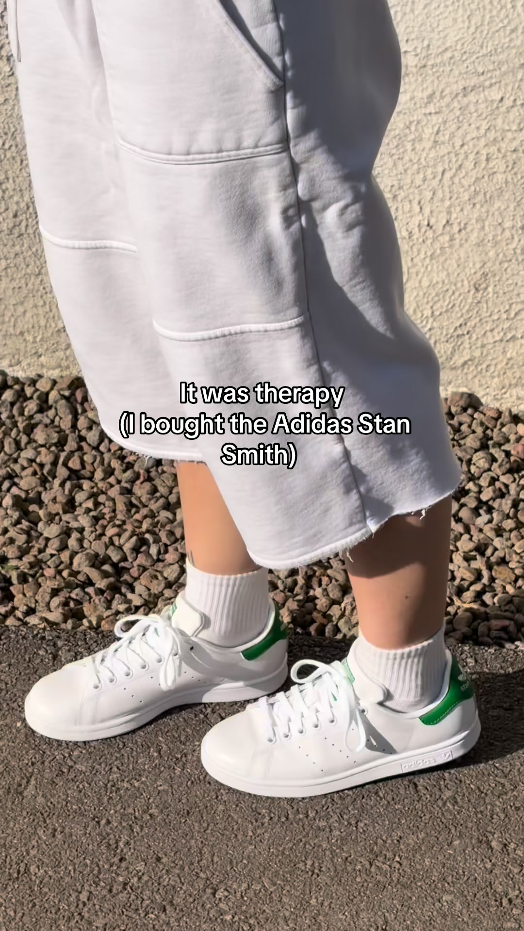 Classic Stan Smith + 3 Free Socks