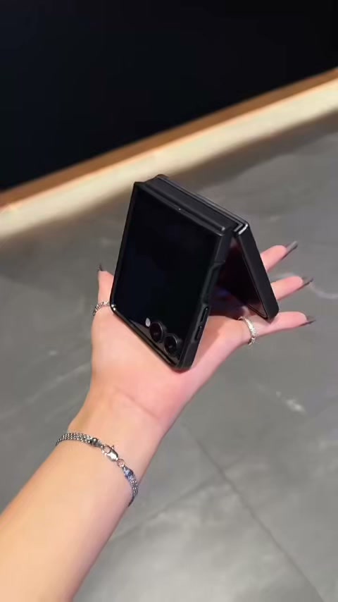 Slim Leather Edition