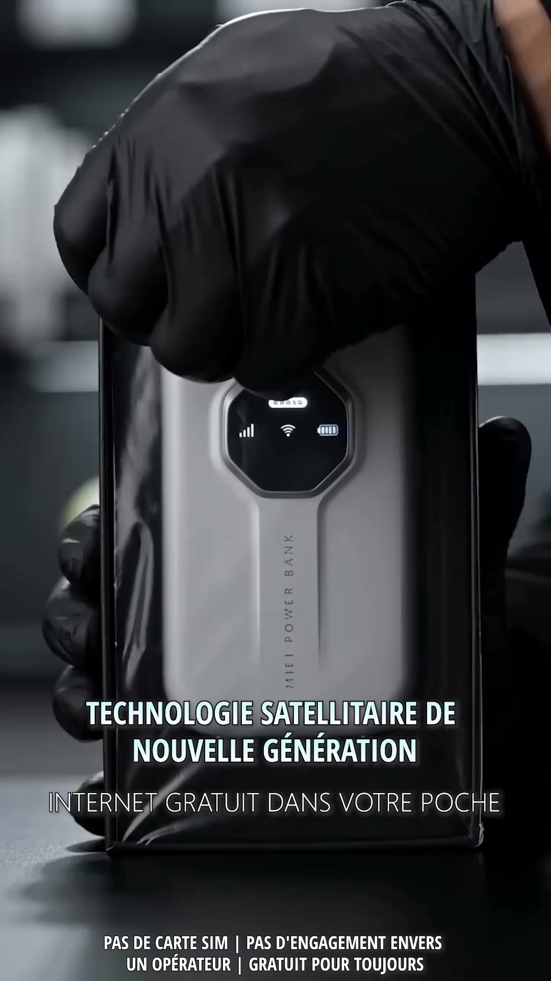 Zéro réseau en vacances ? Ce mini boîtier satellite change tout !