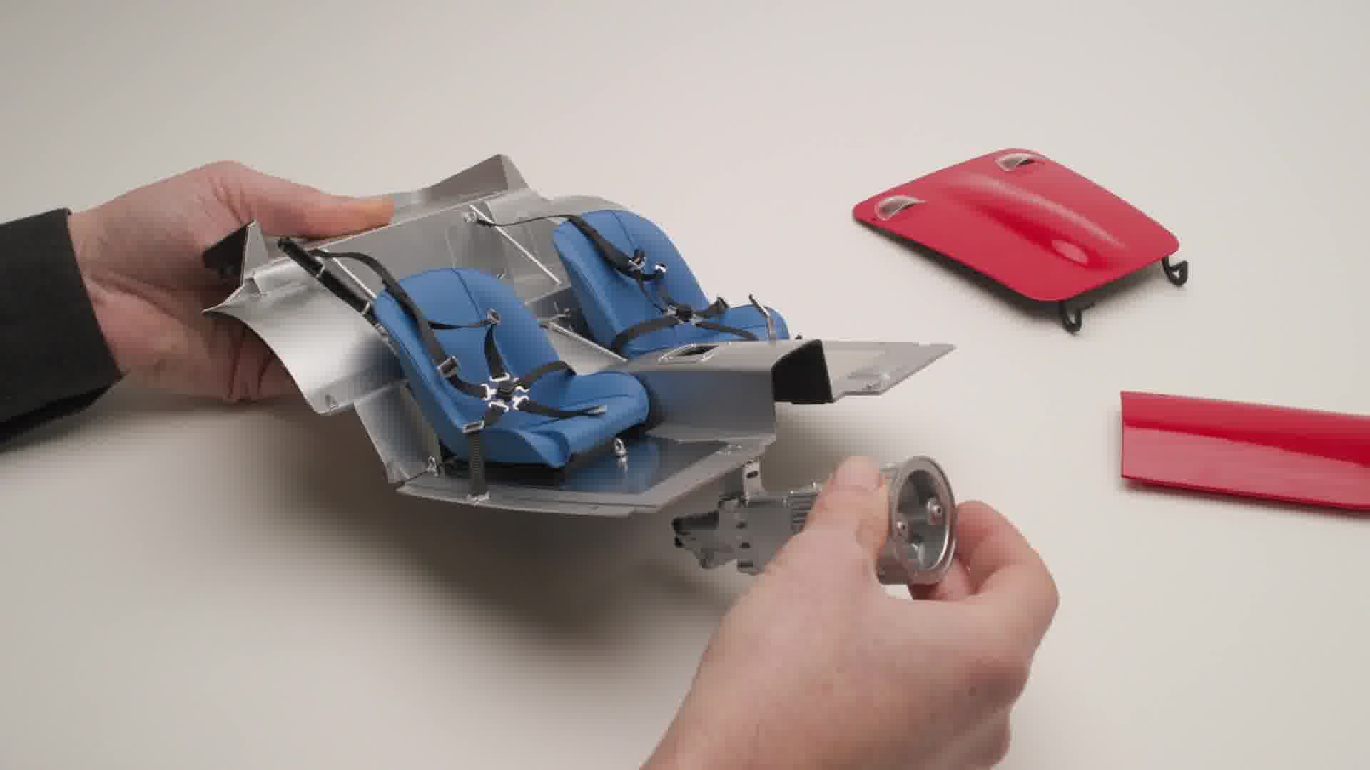 Modellbausatz im Maßstab 1:8