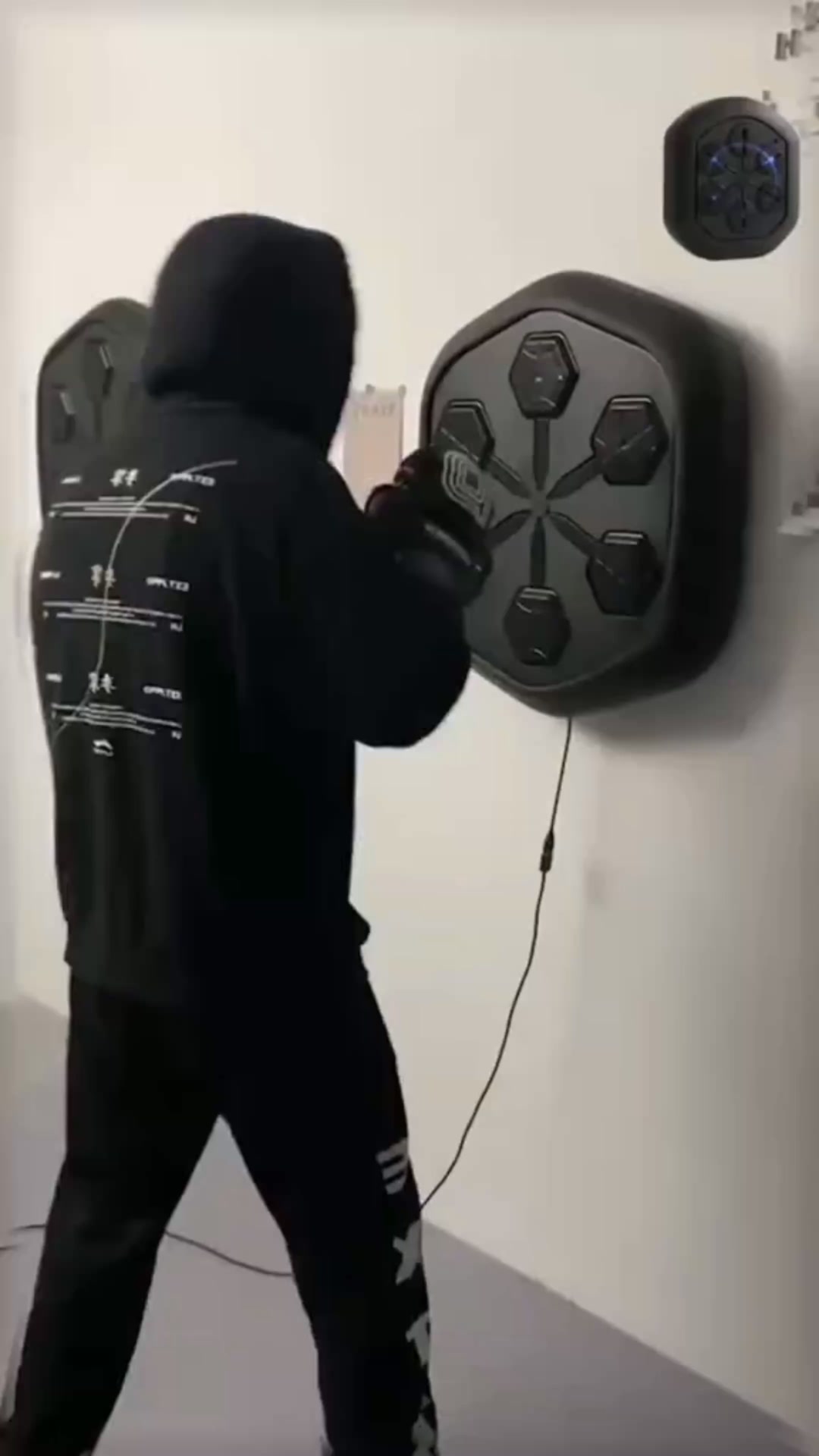 Boksen op je eigen muziek, gewoon thuis