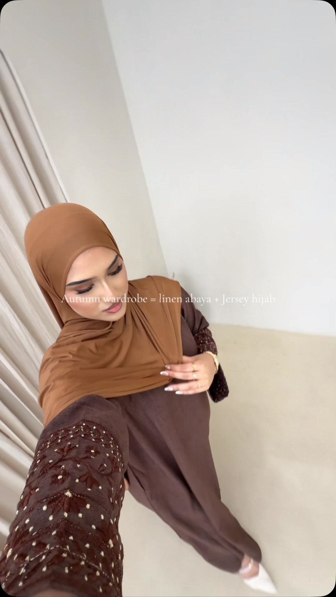 Anúncio de Chowdhury Dress