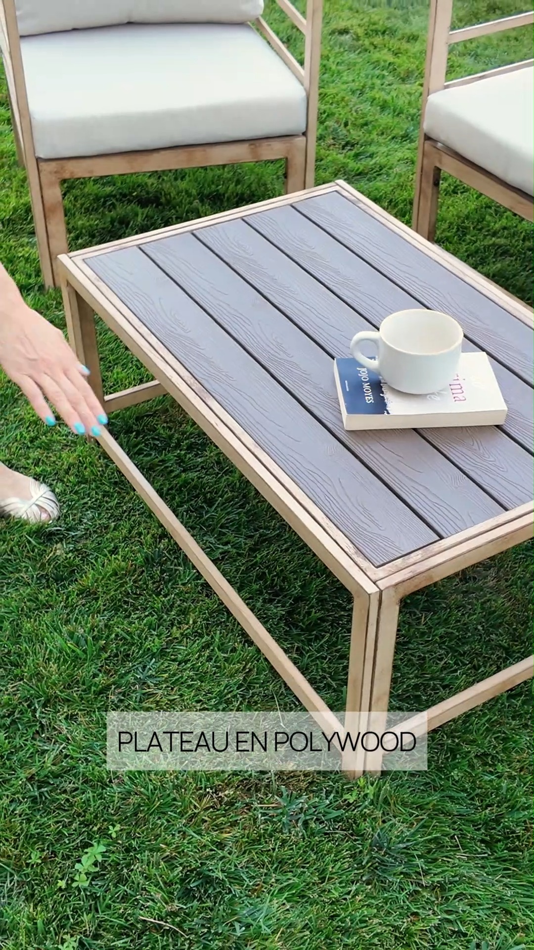 Anúncio de Rattatan - Chaises et Tables pour votre Maison