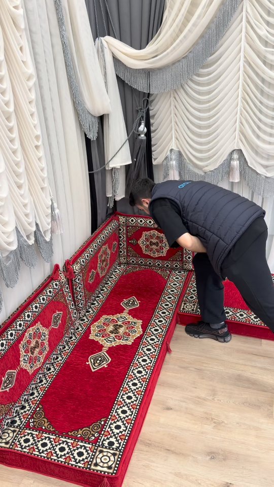 Anúncio de Arabic Sofa