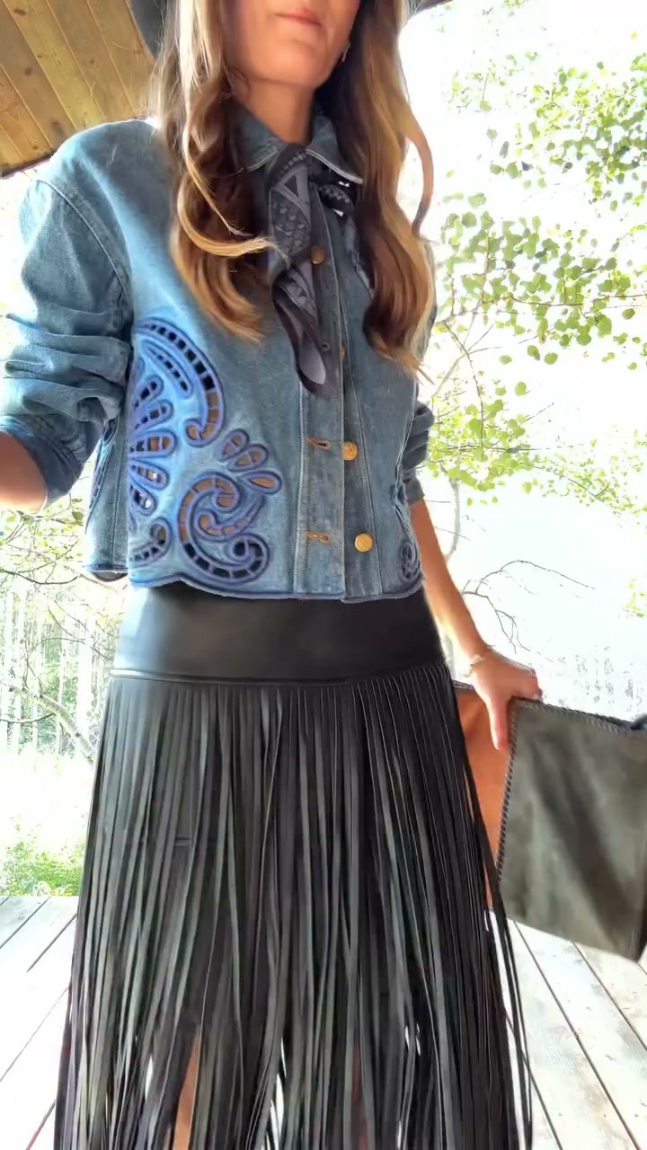 Structured To Captivate