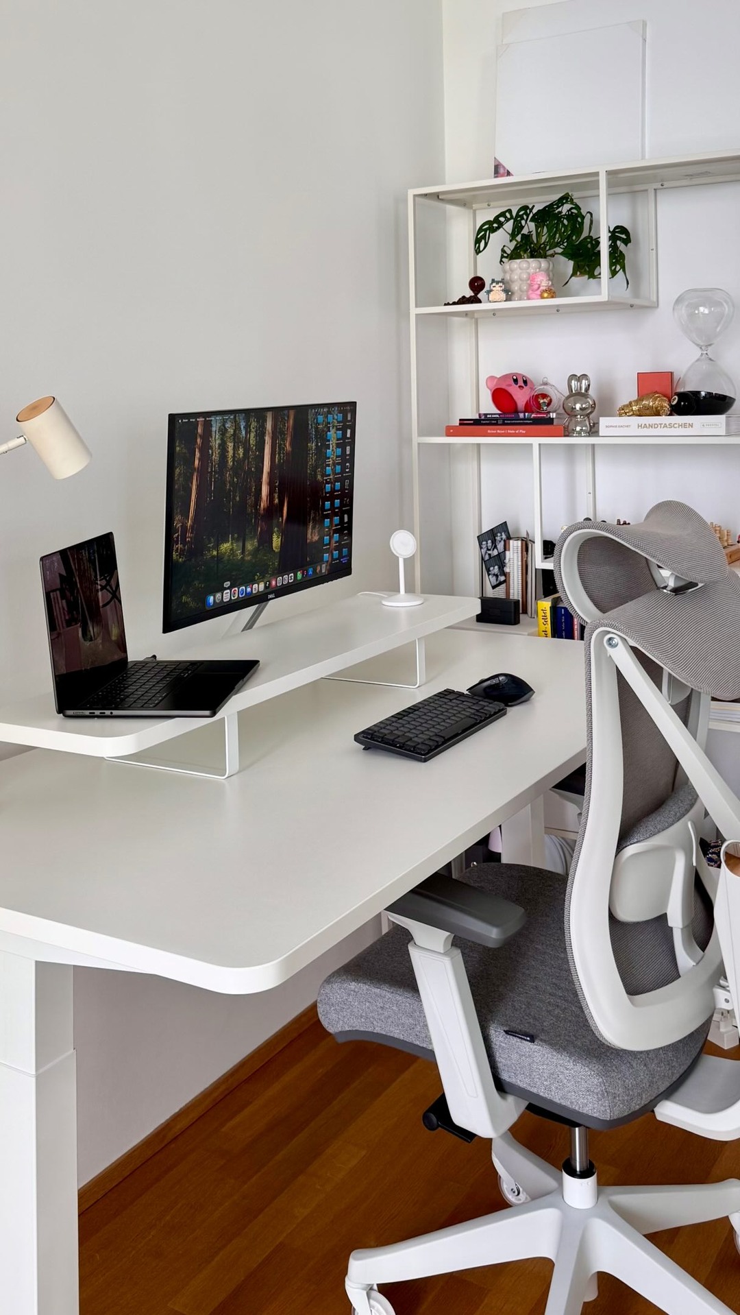 Anúncio de Desktronic