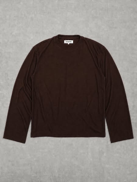 Long sleeve t-shirt