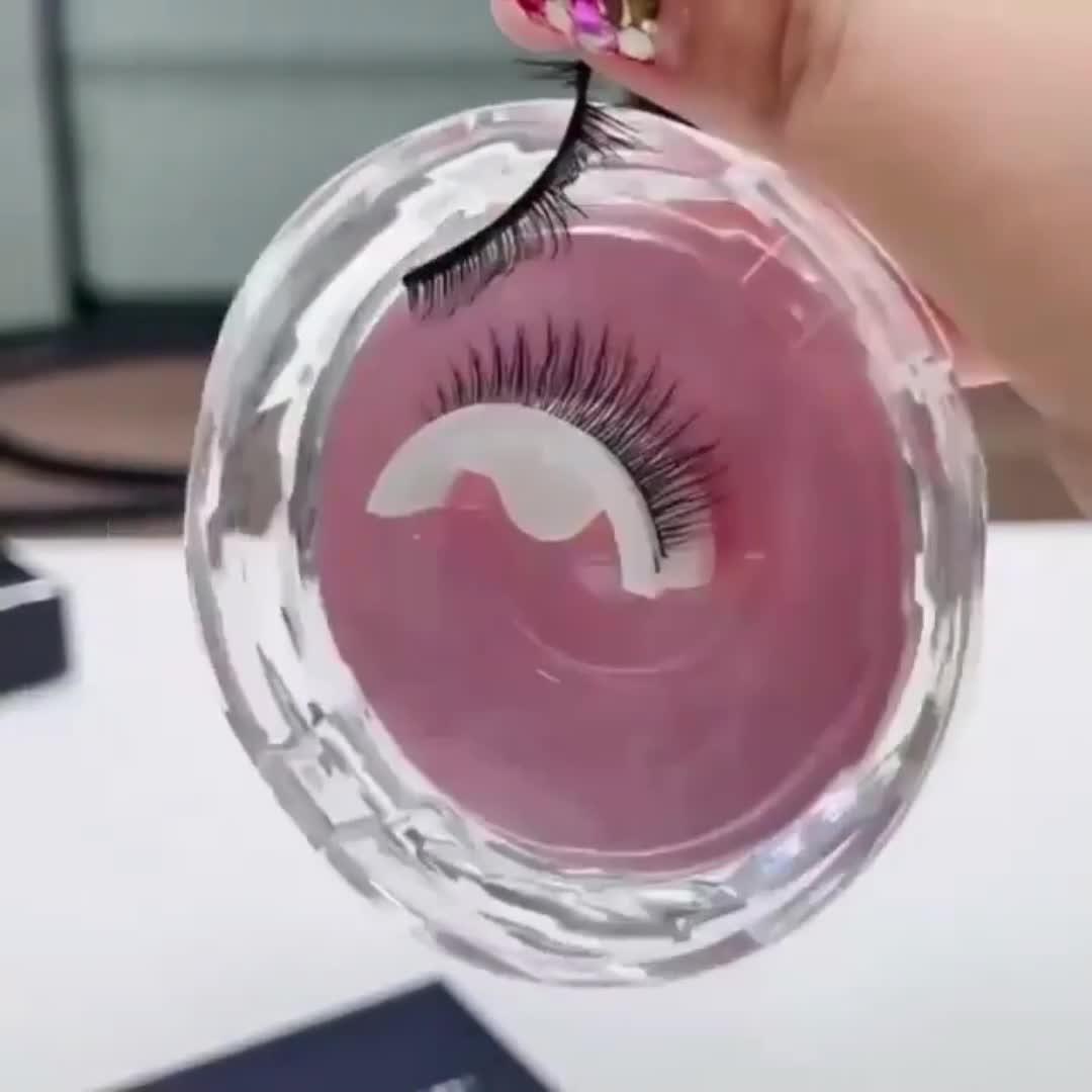 Reusable Adhesive Eyelashes