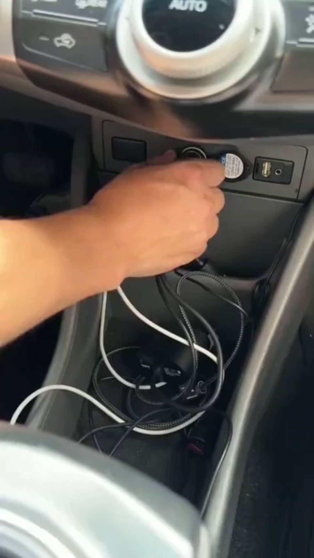 Cargador para Coche 120W