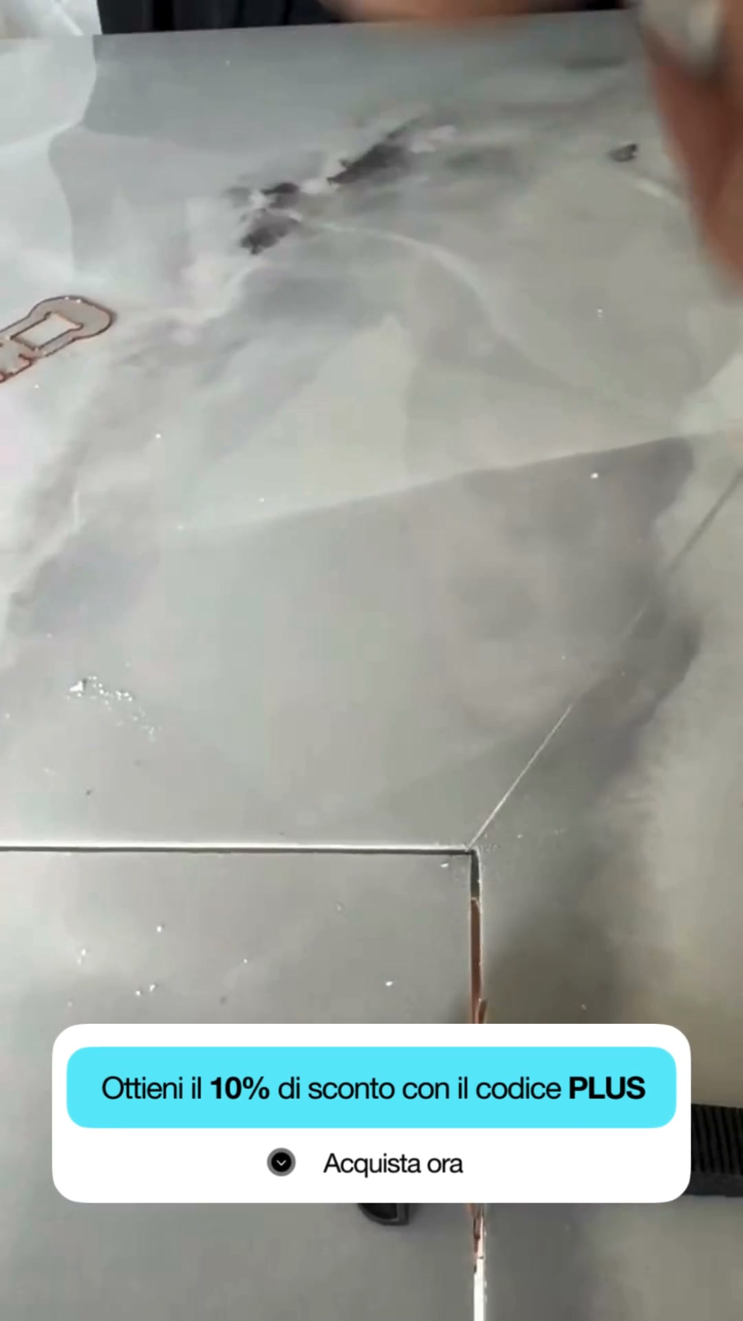 Hai passato mesi a arredare questo bagno. Non lasciare che un semplice bottone di plastica rovini tutto.
