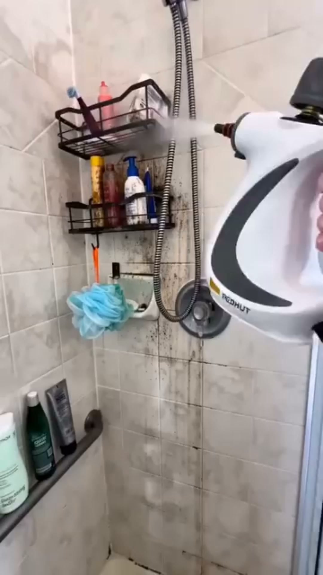 Het vuil laat zelf los