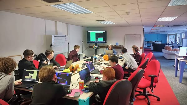 LET'S MAKE GAMES (AGES: 8-12)