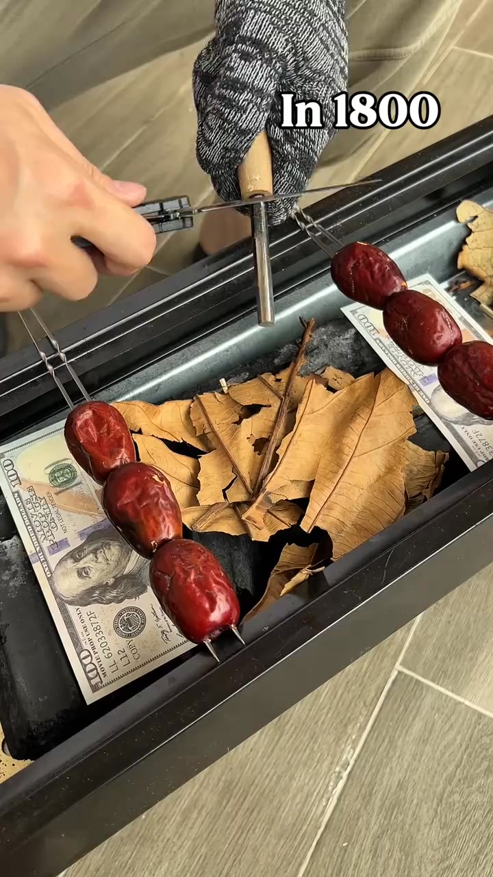 Car key chain, kerosene lighter, and matches – a three-in-one set.
