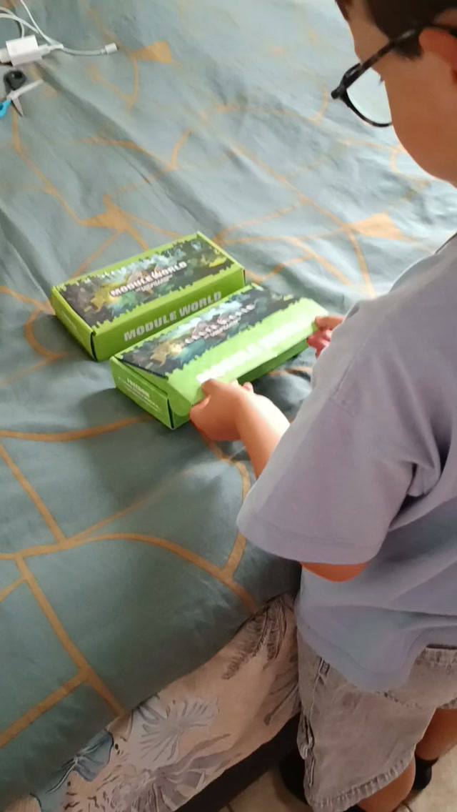 Anúncio de Cortex Kid EU