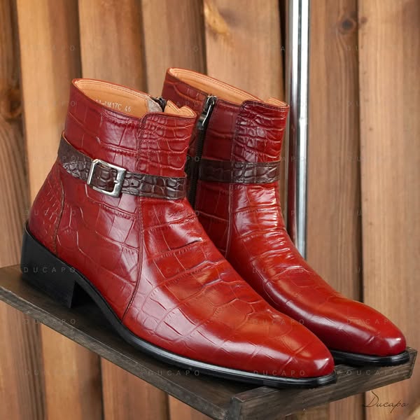 O criativo por trás: Ducapo Red Texture Boots