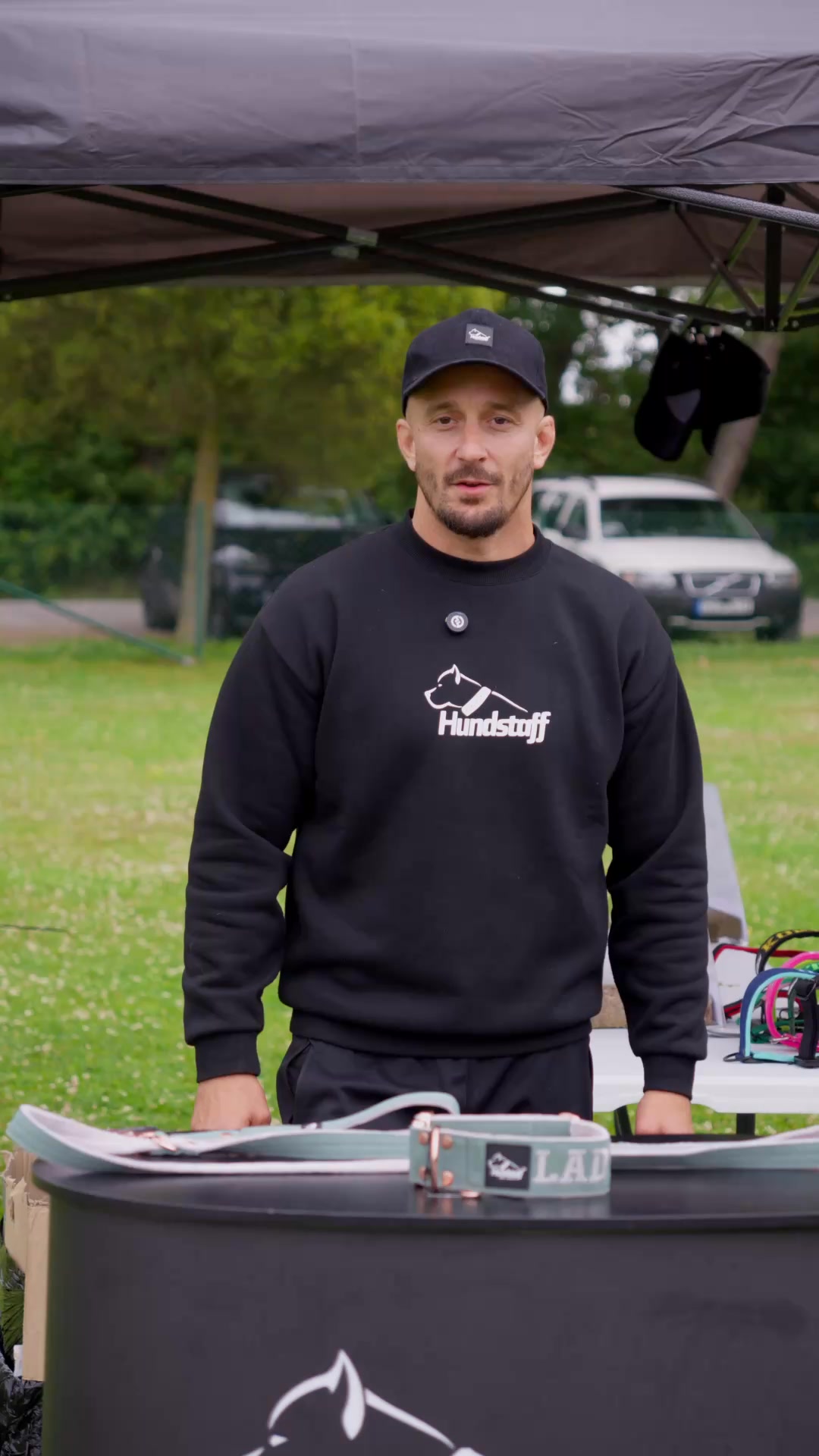 HUNDSTAFF