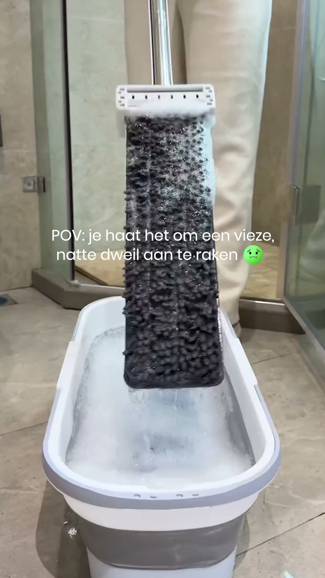 Raak Nooit Meer Vuil Water Aan
