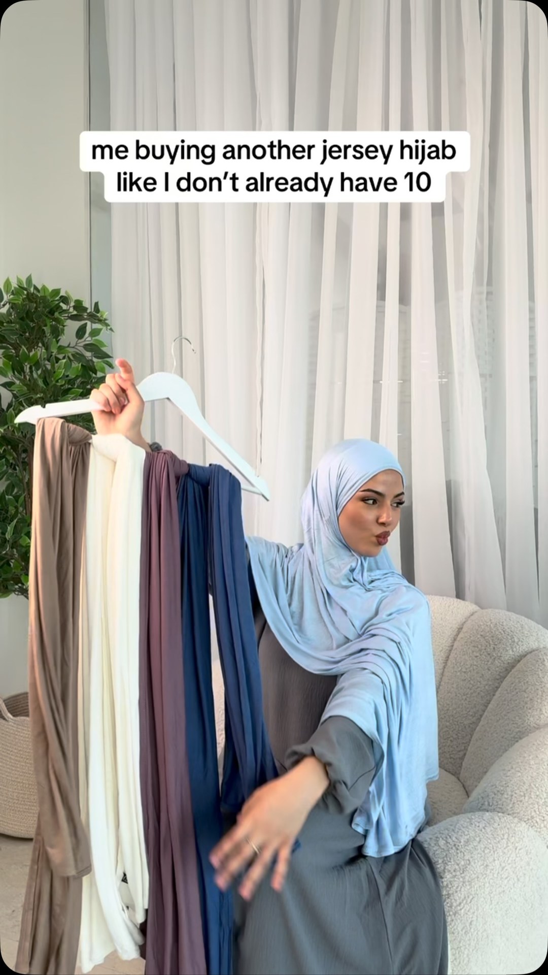 Anúncio de Chowdhury Dress