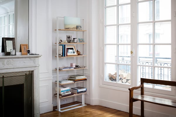 Etagère Séverin 2, faite à la main, dans les Collections du Mobilier National