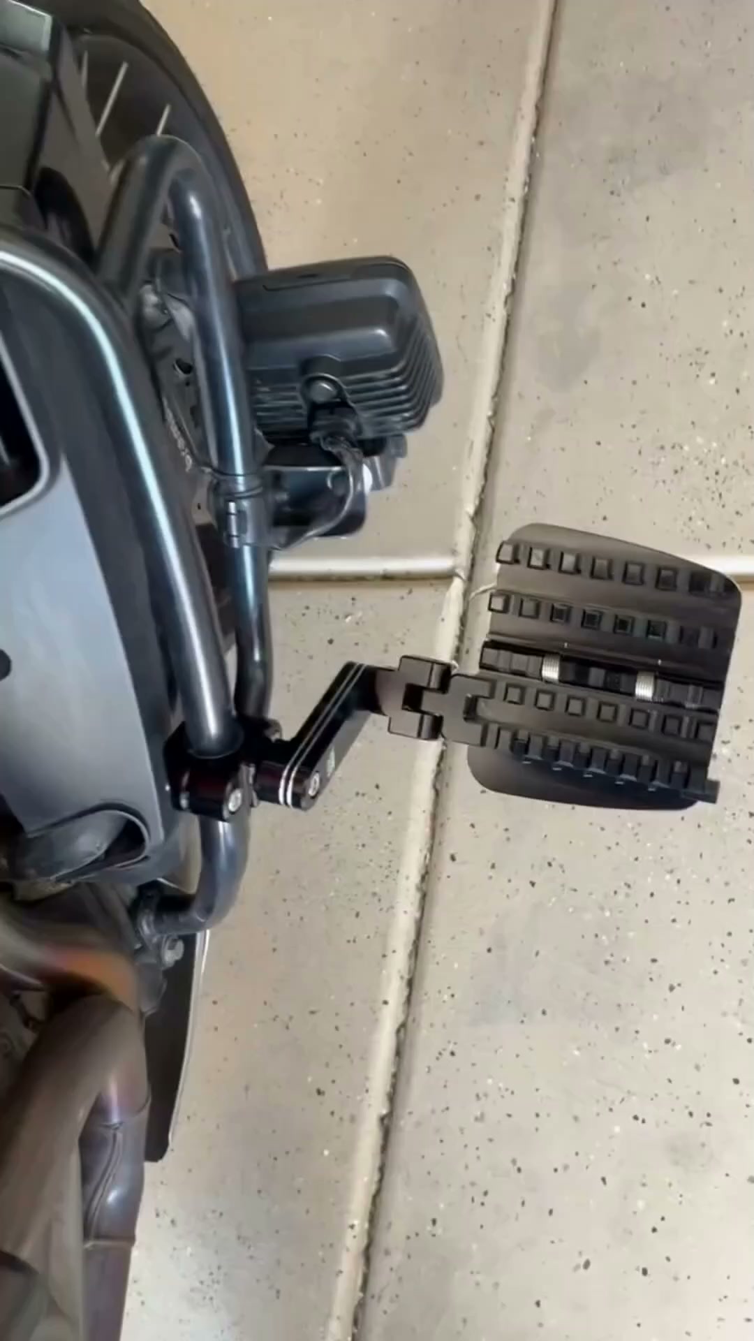 Ride Longer, Rest Your Feet – CNC Highway Pegs with Heel Rests