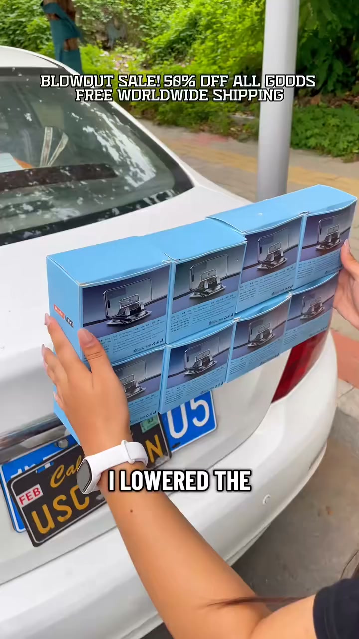 360° Rotating Dashboard Phone Holder