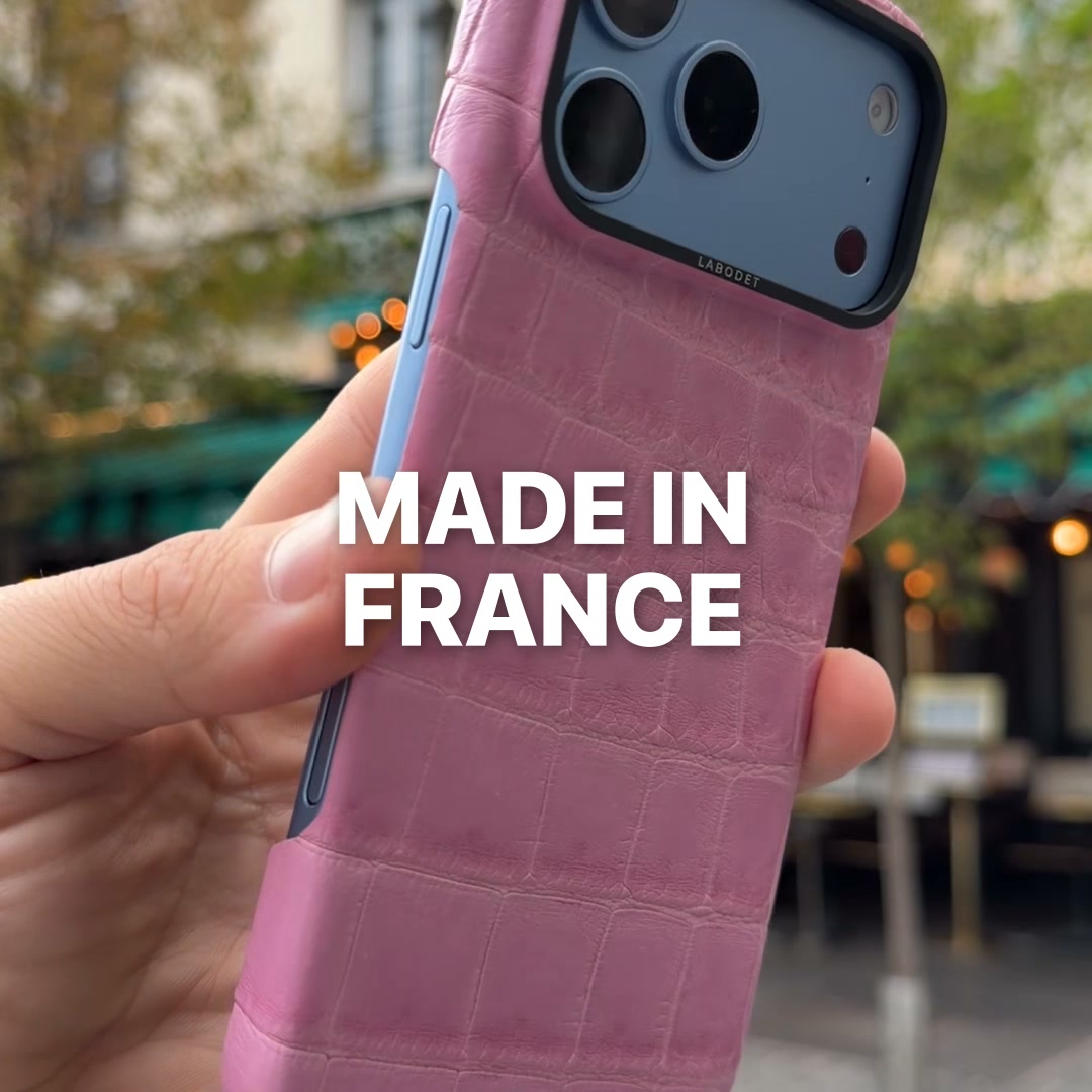 NEW IN: Luxury iPhone 18 Cases