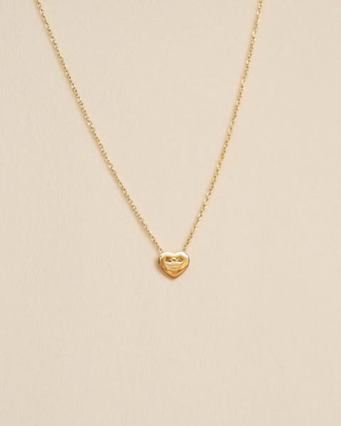 AMOUR Necklace
