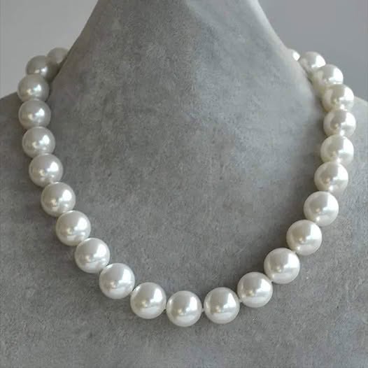 Japan AAAA - Akoya Pearl Necklace