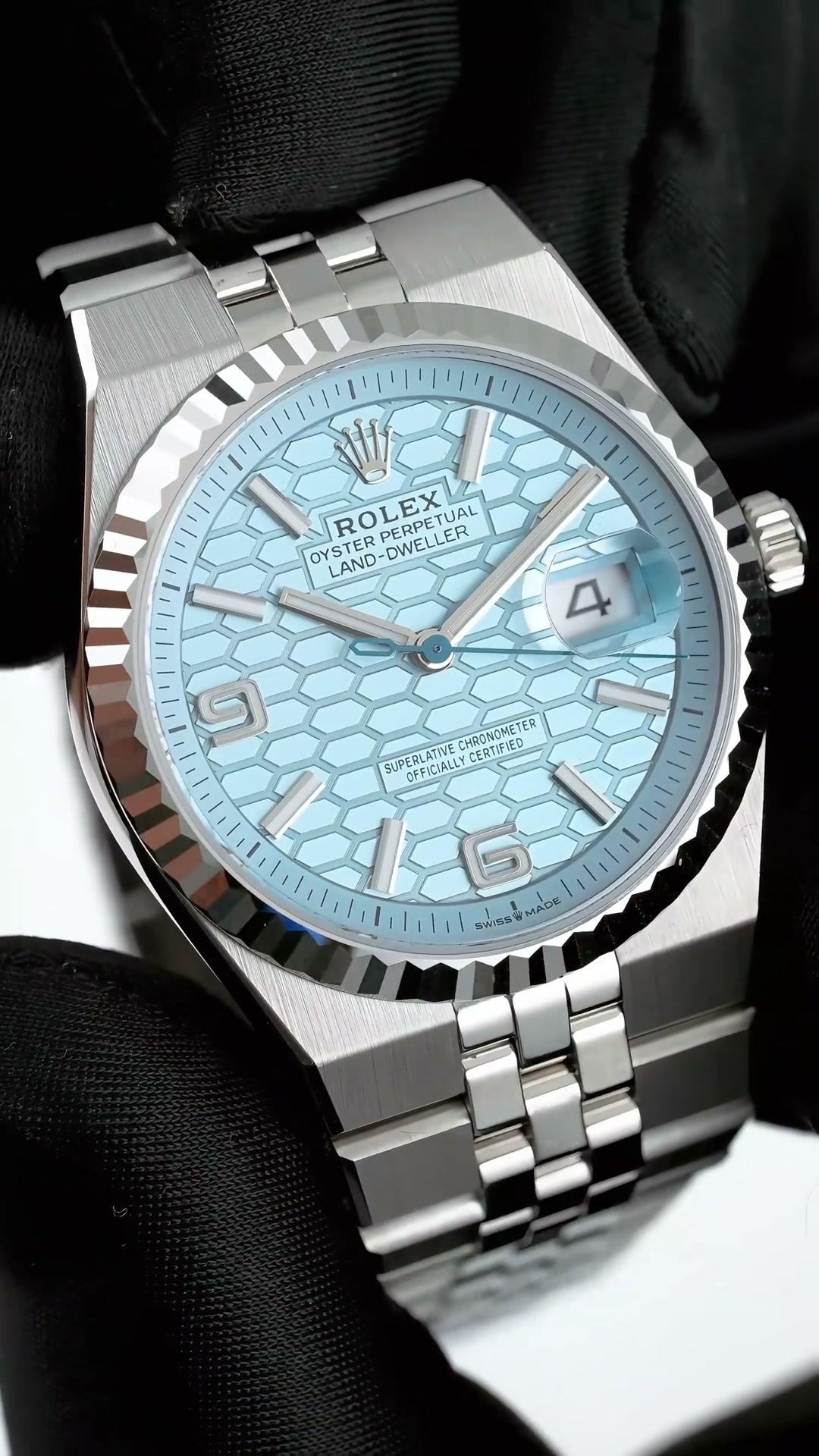 Exceptional Craftsmanship & Detail Accuracy