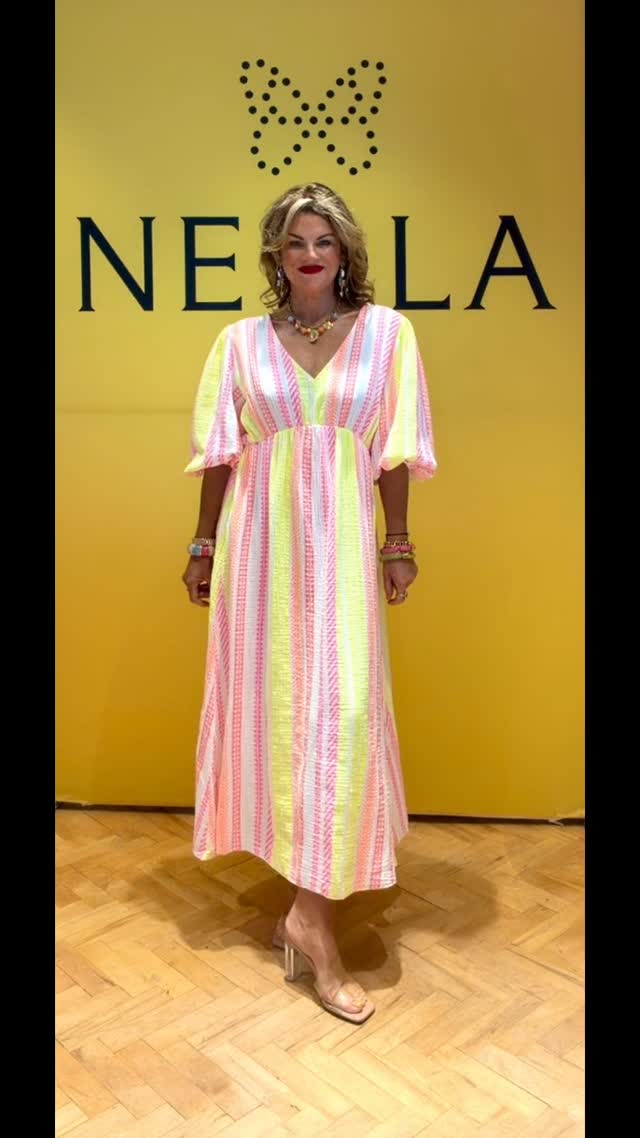 Anúncio de Neola Apparel