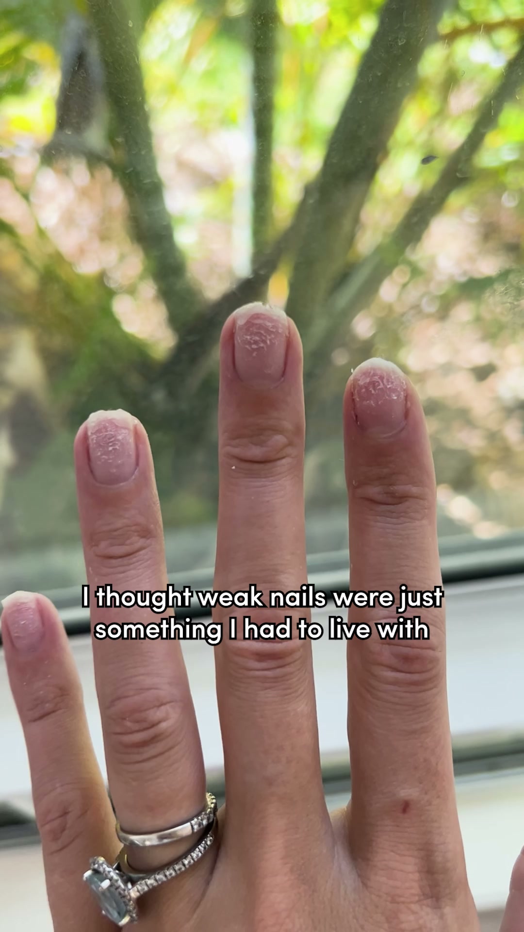 Beautiful Nails. Zero Salon Hassle.