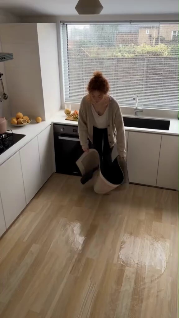 Anúncio de Celteria