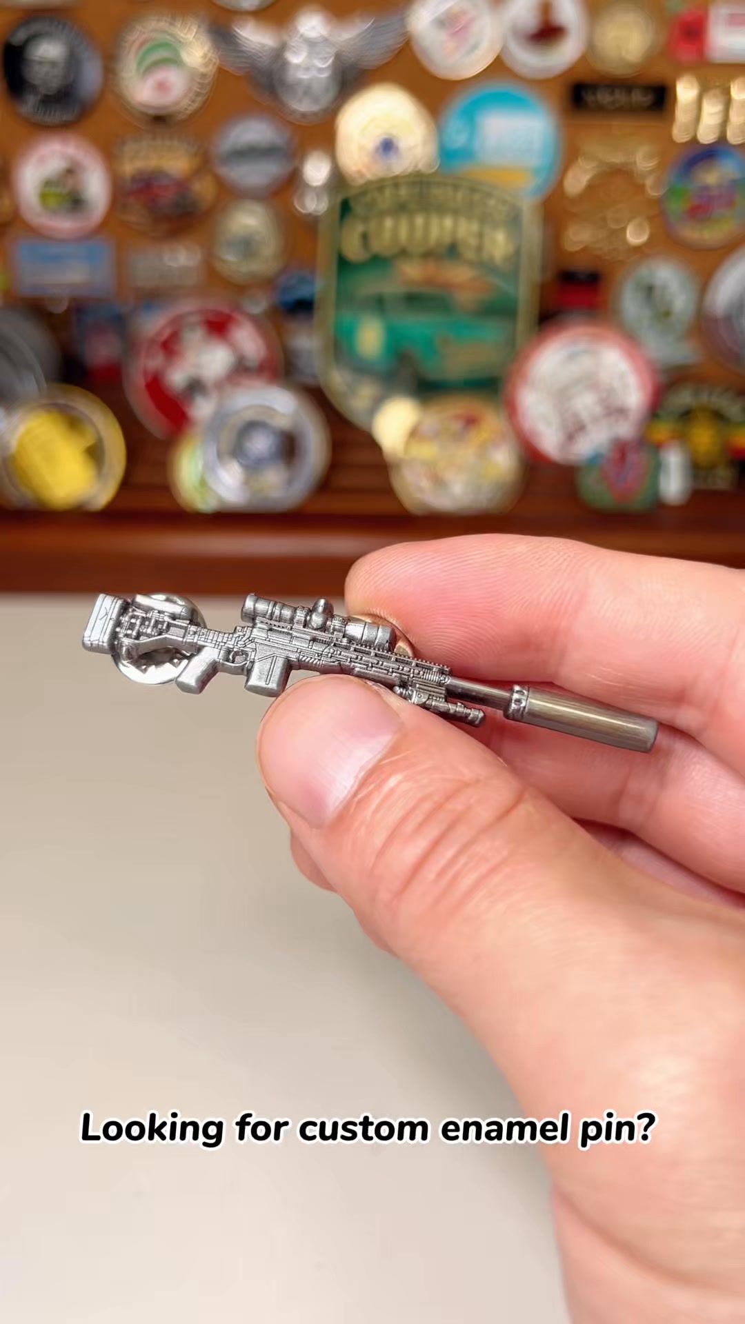 Professional Custom Pins Supplier