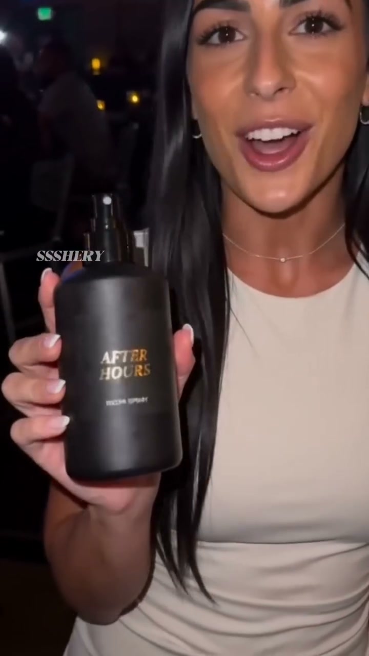 She Won't Know Why. She'll Just Know She Wants You. 3 Sprays. 15 Minutes. She'll Make The First Move Tonight