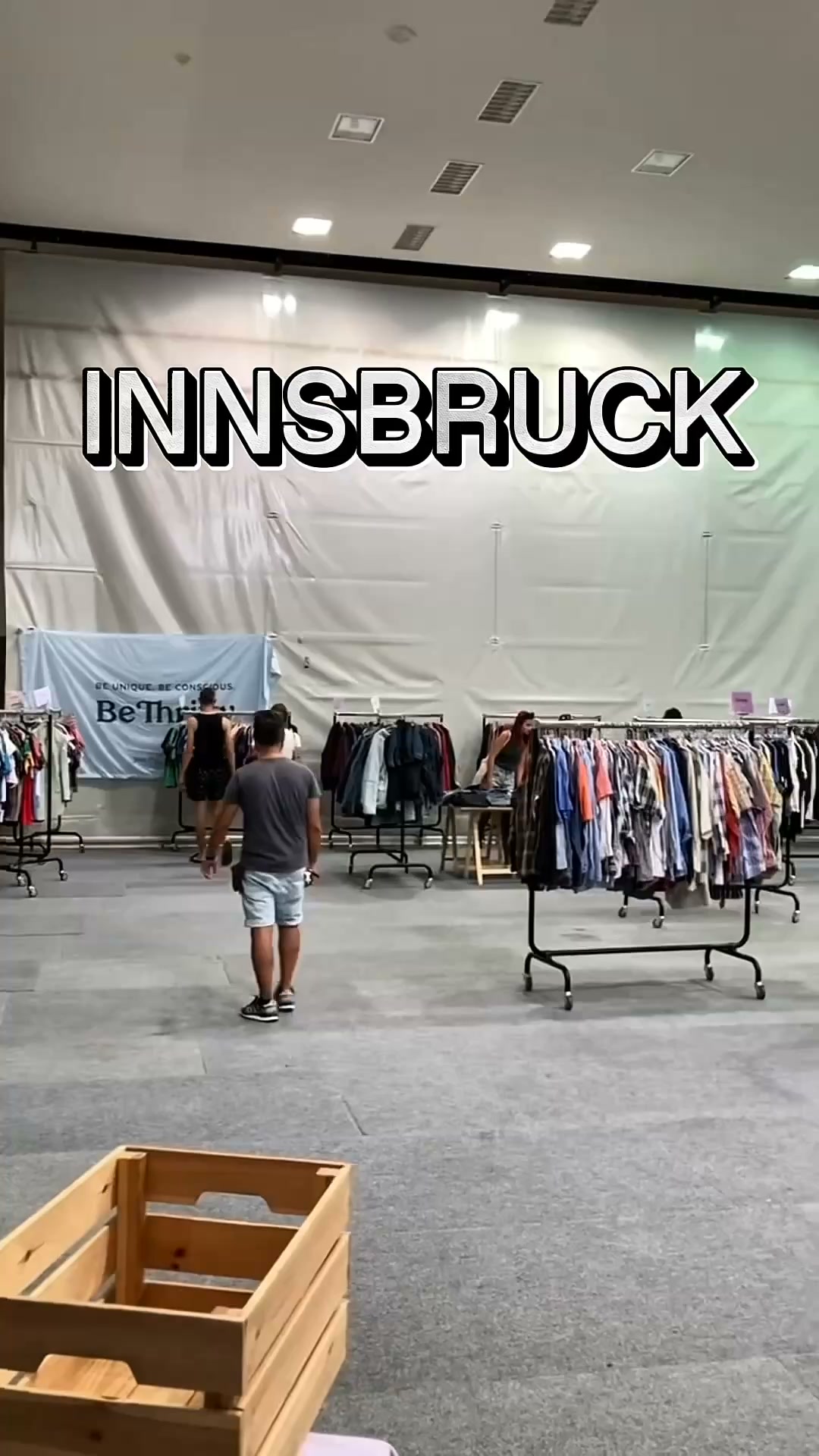 Innsbruck, aufgepasst! Europas coolster Vintage Kilo Sale kommt in deine Stadt
