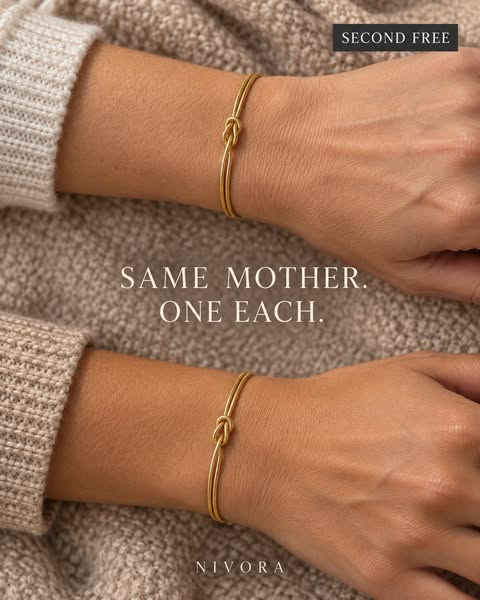 With the holidays coming up, there’s truly no better moment for matching bracelets that symbolize love and connection.