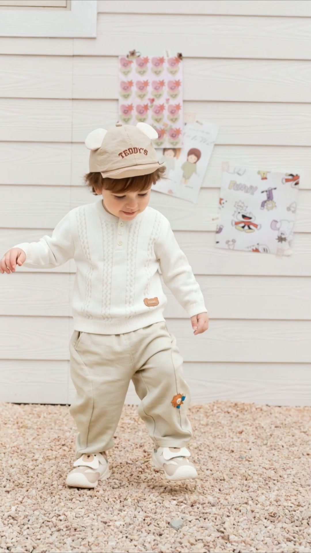 Goodbye, morning dressing tantrums!