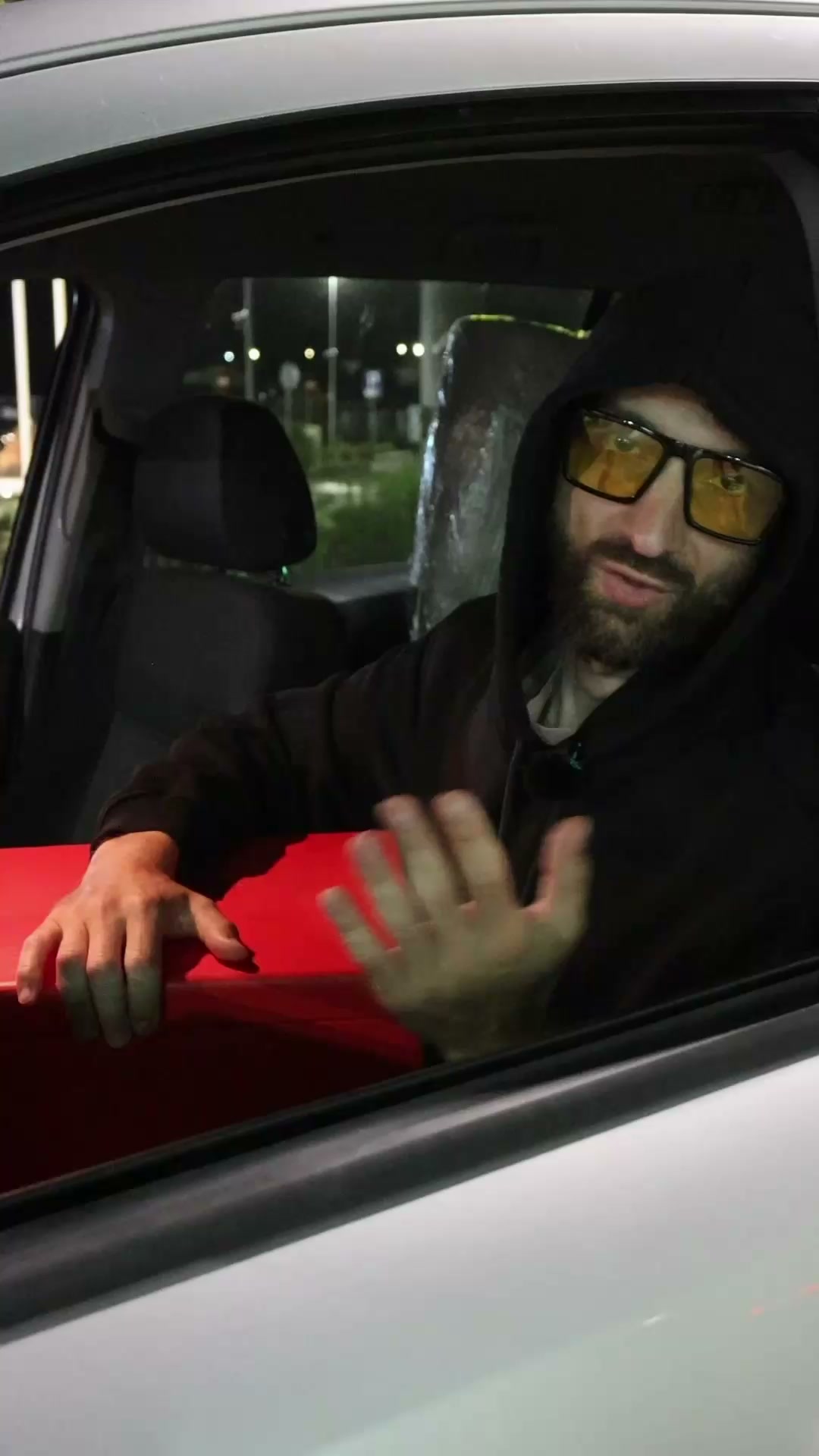 4.9/5