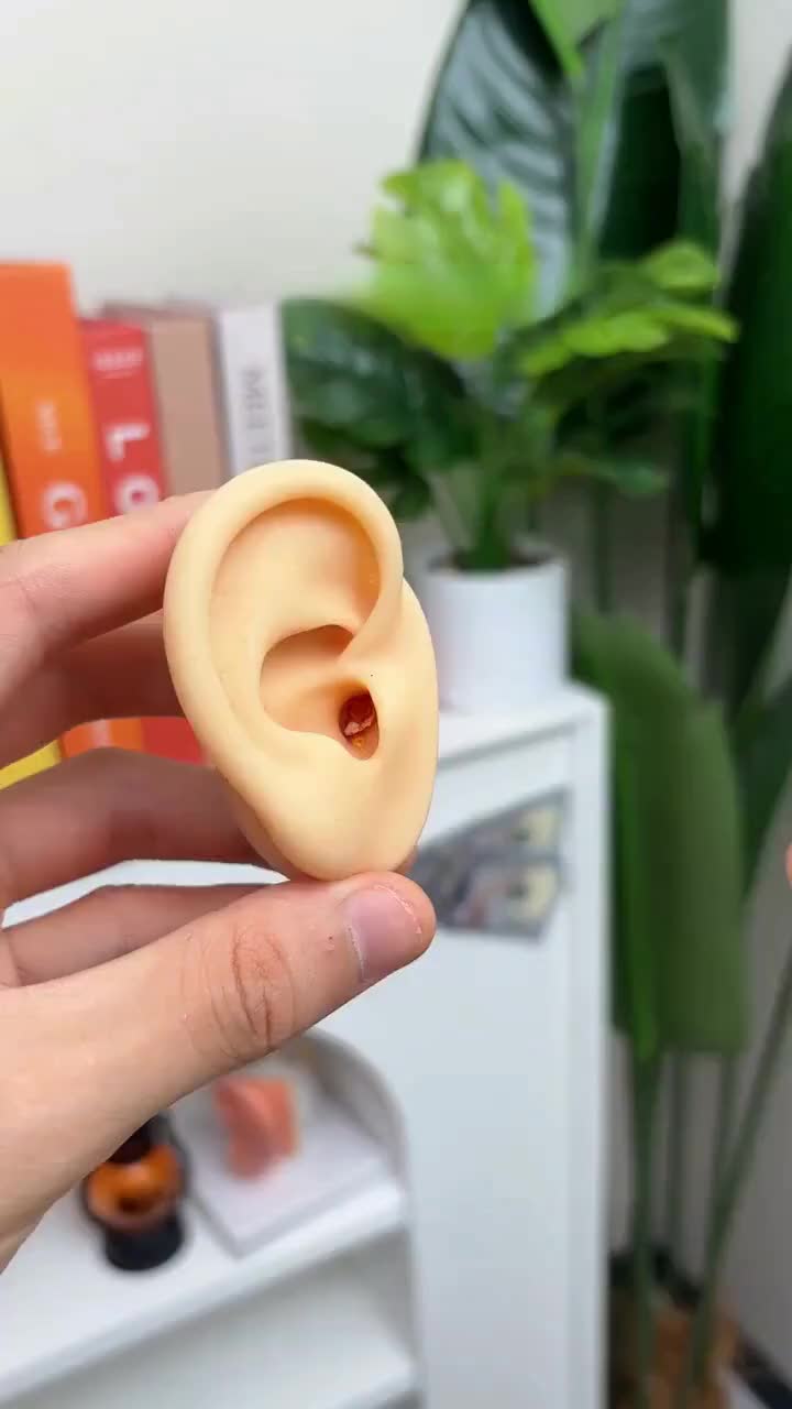 Bâtonnets auriculaires adhésifs