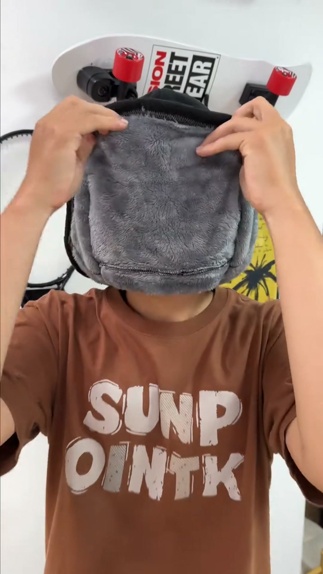 Hitting the slopes but your face is ICY?? Gear up RIGHT!
