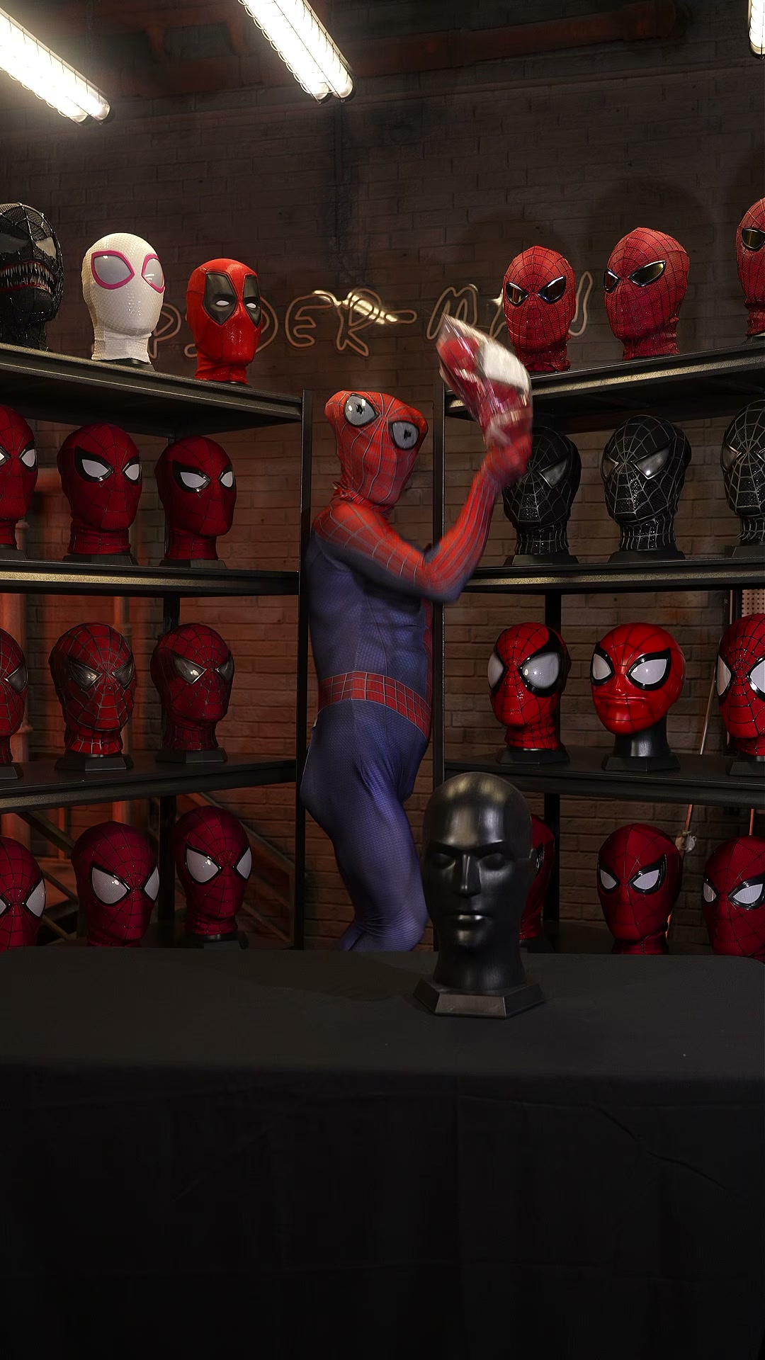 V5 Full-Head Shell Mask