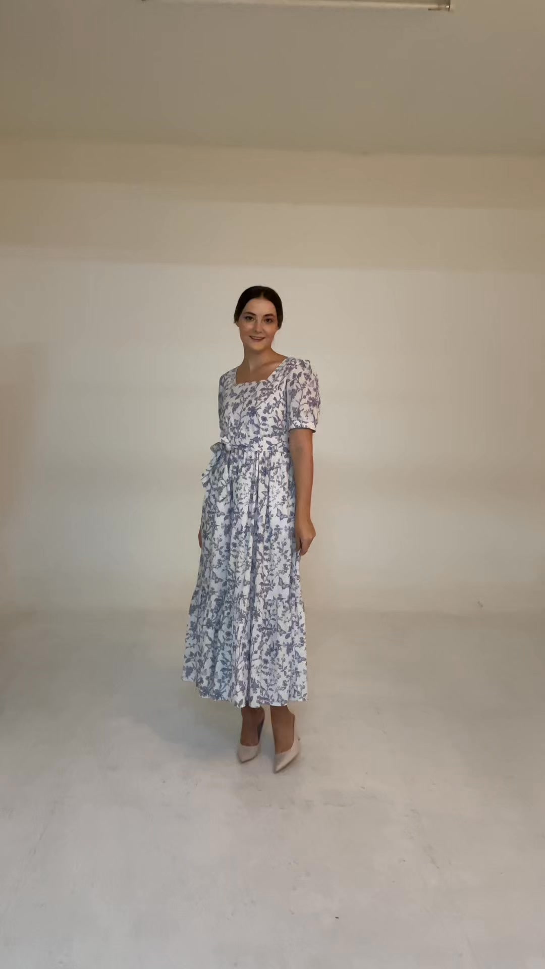 Premium, timeless nursing dress