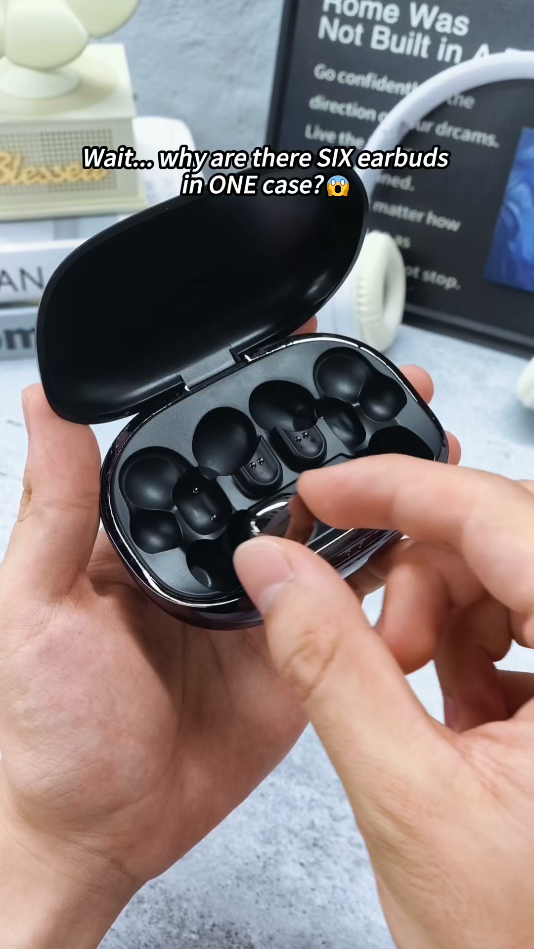 Get Three Pairs in One Case