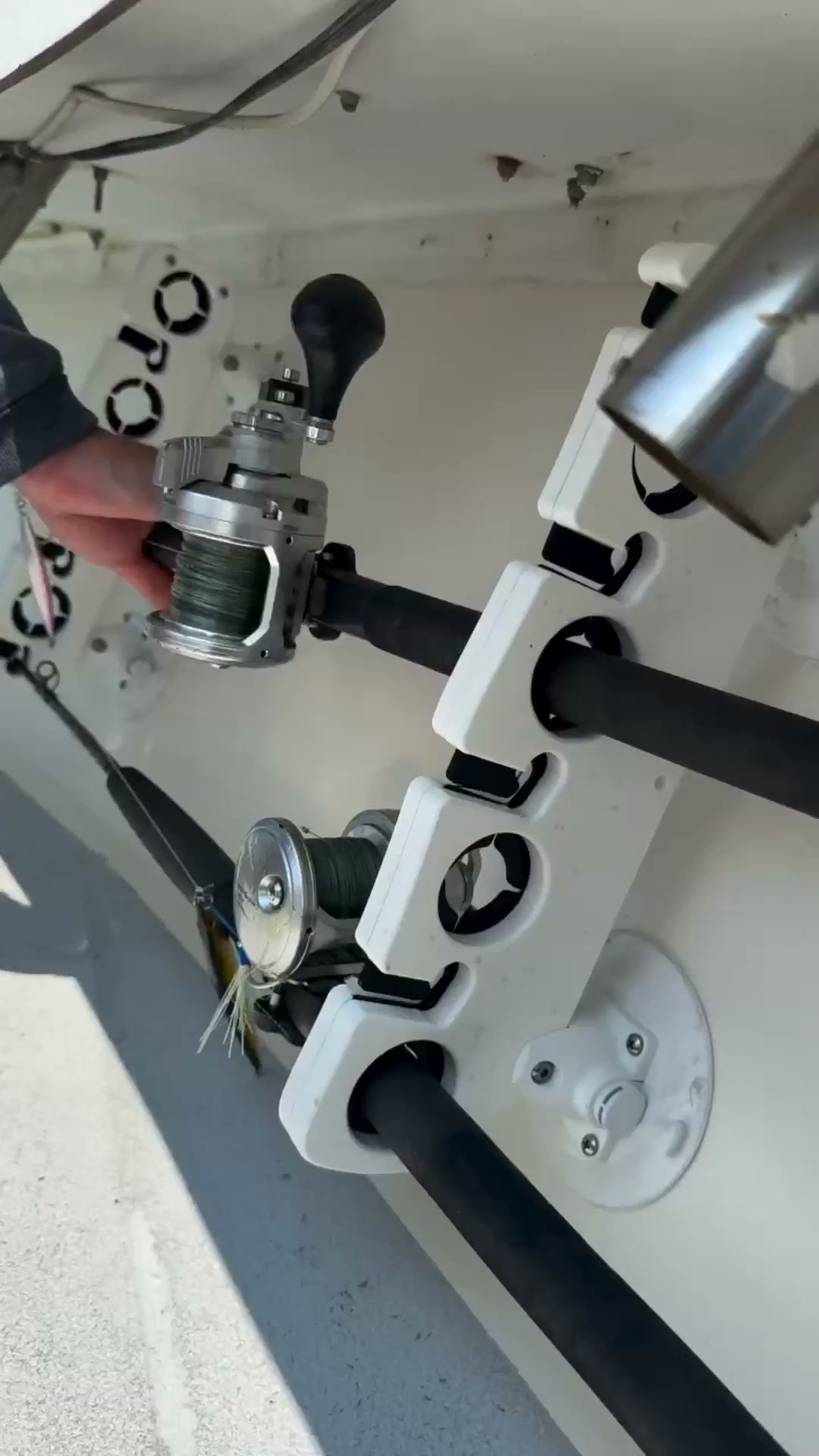 Rod Rack – Holds 8 Rods, Suction Mount, Offshore‑Ready, Sold in Pairs, No Drilling